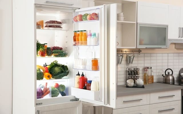 Khi sử dụng tủ lạnh lần đầu, tủ lạnh vẫn chưa lạnh lắm là hiện tượng bình thường